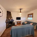 Casa Rural Con Piscina Y Barbacoa En Nerja Para 4 Personas