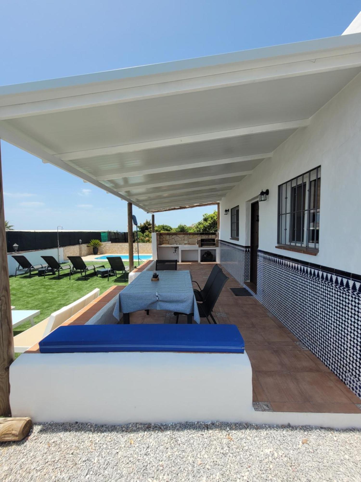 Semesterbostad Con Piscina Y Barbacoa En 4 Personas